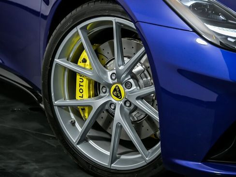 Used 2024 Lotus Emira First Edition image 3