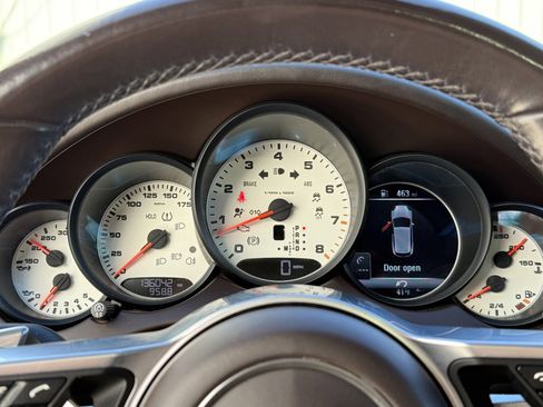 Used 2017 Porsche Cayenne S image 34