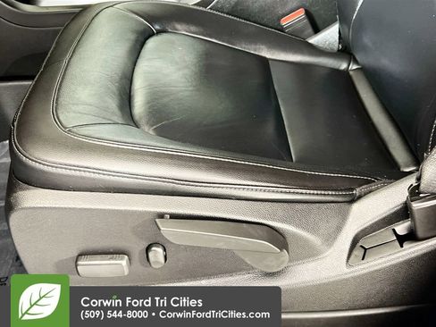 Used 2021 Chevrolet Colorado ZR2 w/ ZR2 Dusk Special Edition image 22