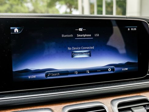 Used 2025 Mercedes-Benz GLS 580 4MATIC image 67