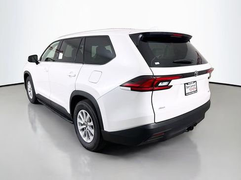 New 2026 Toyota Grand Highlander AWD image 5