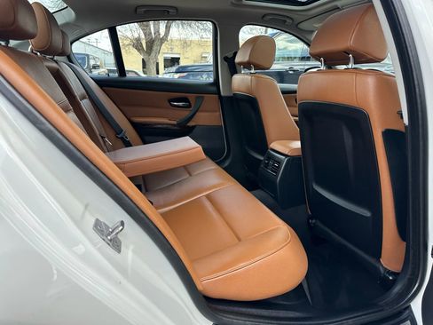 Used 2010 BMW 335d Sedan image 24