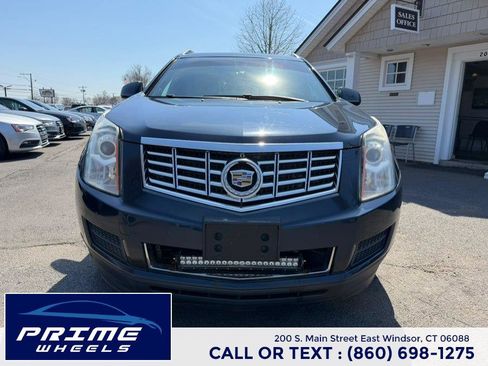 Used 2014 Cadillac SRX Luxury image 2