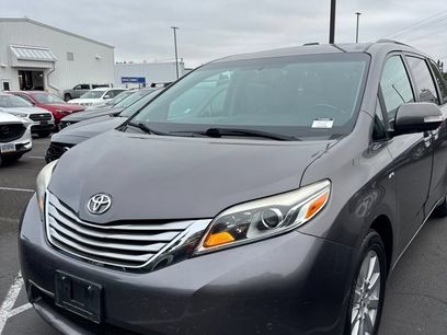 Used 2017 Toyota Sienna Limited