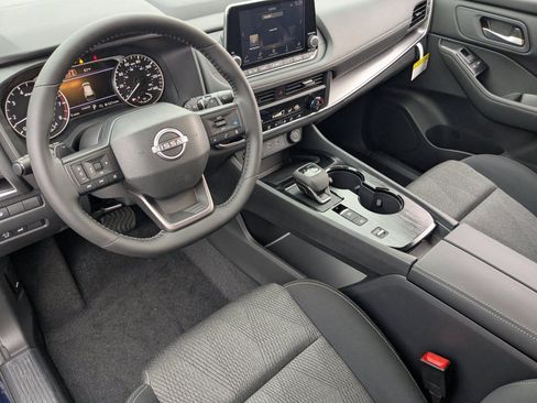 New 2026 Nissan Rogue SV FWD image 11