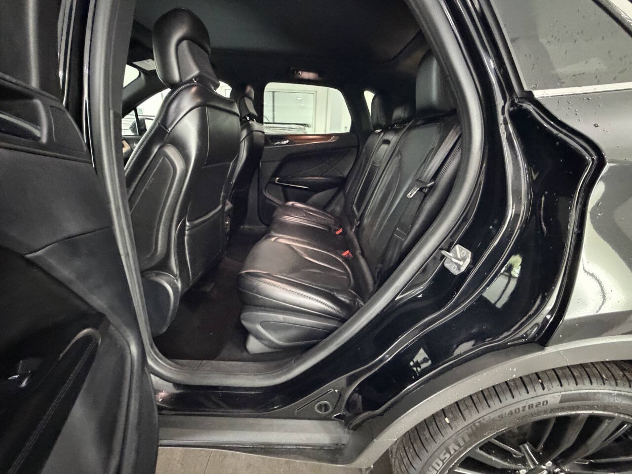 Used 2017 Lincoln MKC Reserve AWD/4WD image 21