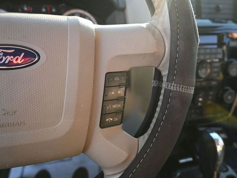 Used 2010 Ford Escape 2WD Hybrid image 20