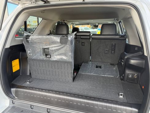 Used 2021 Toyota 4Runner Limited image 22