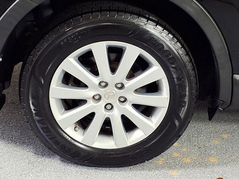 Used 2010 MAZDA CX-9 Touring w/ Moonroof & Bose Audio Pkg image 6