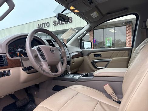 Used 2015 Nissan Armada Platinum image 13