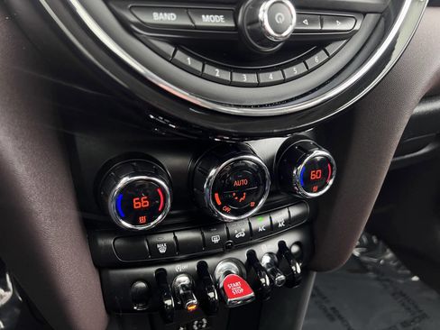 Used 2015 MINI Cooper 2-Door Hardtop image 14