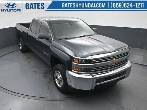 Used 2017 Chevrolet Silverado 2500 W/T AWD/4WD image 43