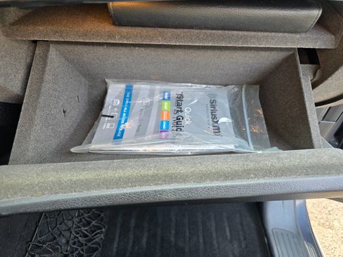 Used 2016 Mercedes-Benz GL 450 4MATIC w/ Premium I Package image 36