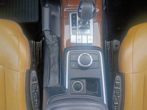 Used 2014 Mercedes-Benz G 550 image 41