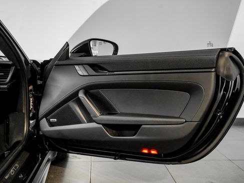 Certified 2024 Porsche 911 GT3 RWD image 21
