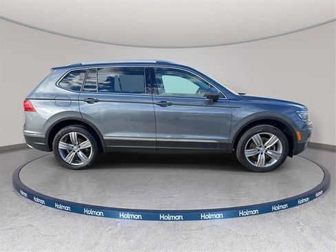 Used 2019 Volkswagen Tiguan SEL Premium image 7