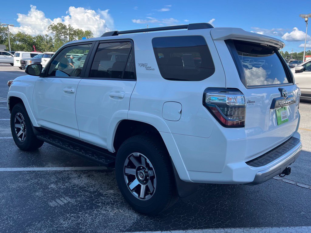 Used 2024 Toyota 4Runner TRD Off-Road Premium AWD/4WD image 29