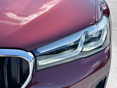 Used 2023 BMW 530e w/ Premium Package RWD image 32