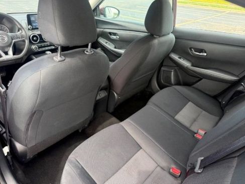 Used 2023 Nissan Sentra SV FWD image 12