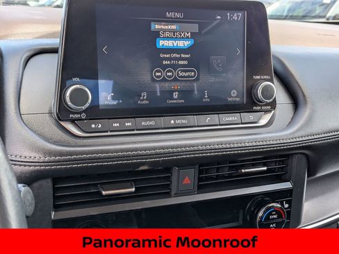 Certified 2023 Nissan Rogue SV w/ SV Premium B Package AWD/4WD image 17