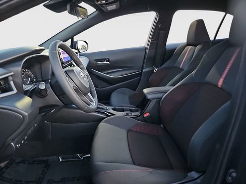 Certified 2024 Toyota Corolla SE FWD image 16