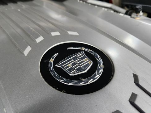 Used 2010 Cadillac STS image 57