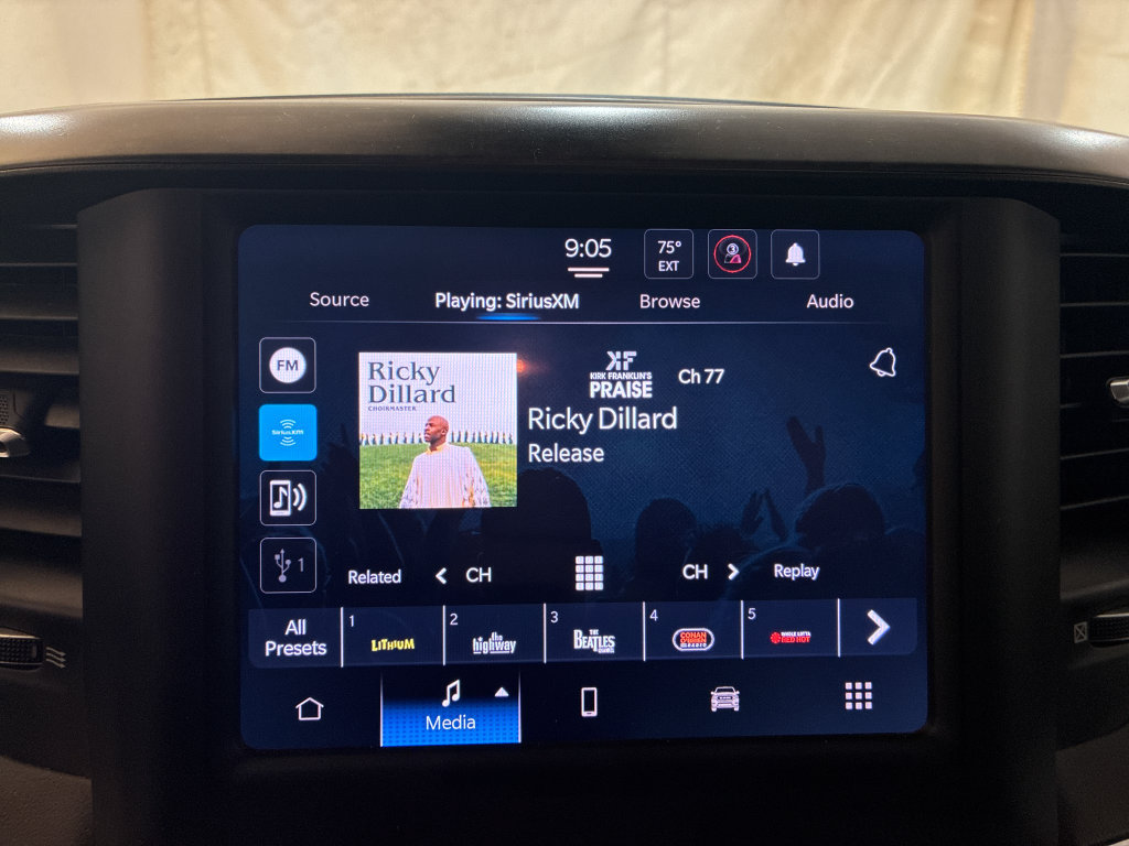 Used 2023 RAM 1500 Big Horn AWD/4WD image 18