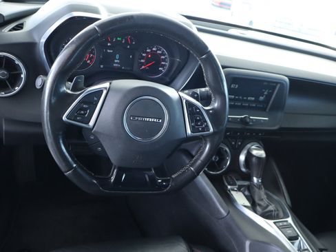 Used 2018 Chevrolet Camaro LT w/ RS Package image 17