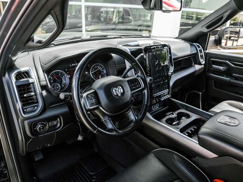 Used 2022 RAM 2500 Laramie w/ Night Edition AWD/4WD image 3