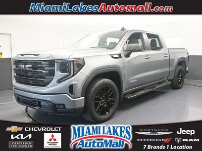 Used 2023 GMC Sierra 1500 Elevation w/ LPO, Elevation Black Package