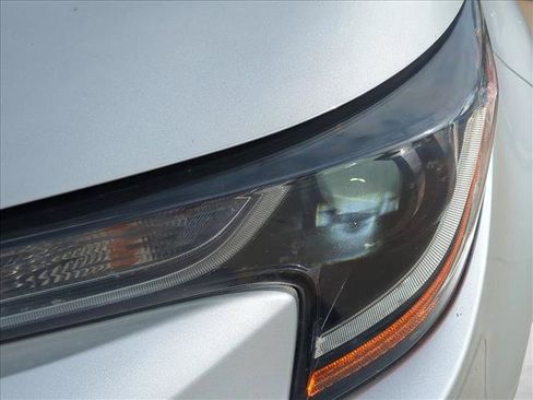 Used 2024 Toyota Corolla LE FWD image 9