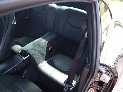 Used 2010 Porsche 911 Carrera S RWD image 3