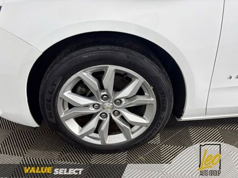 Used 2016 Chevrolet Impala LT w/ Convenience Package FWD image 22