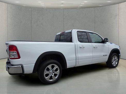 Certified 2022 RAM 1500 Big Horn AWD/4WD image 3