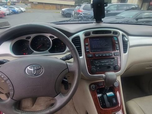 Used 2007 Toyota Highlander Sport image 9