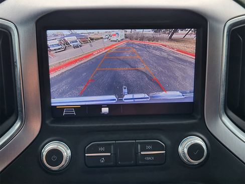 Used 2019 GMC Sierra 1500 SLE w/ SLE Value Package image 17