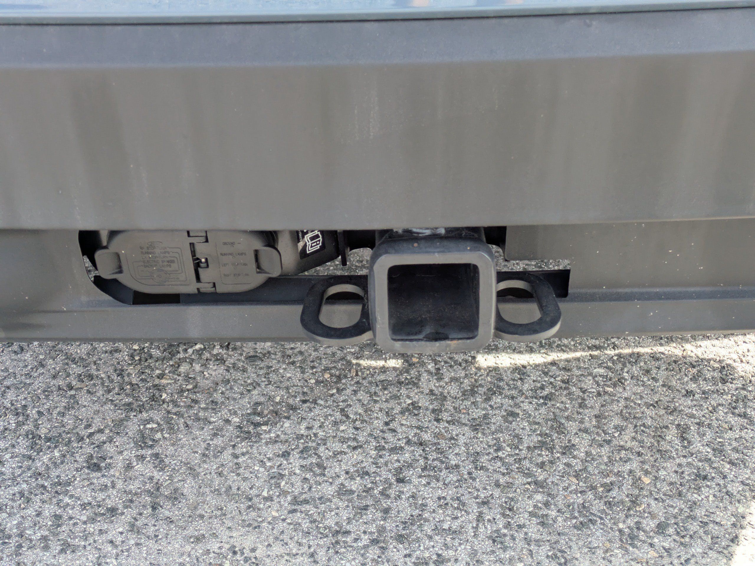 Used 2025 Ford Explorer Active RWD image 11