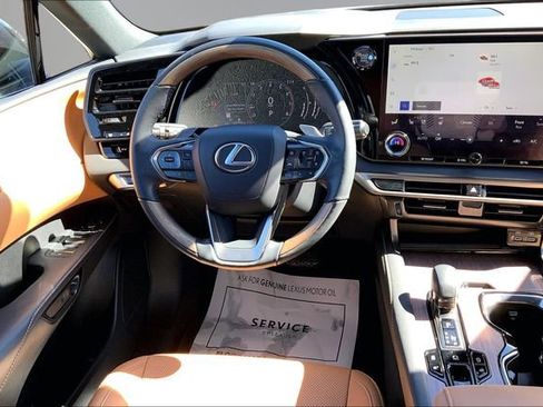 Used 2023 Lexus RX 350 Premium w/ Accessory Package image 5