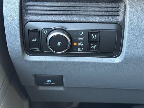 New 2026 Ford F250 4x4 Regular Cab Super Duty image 28