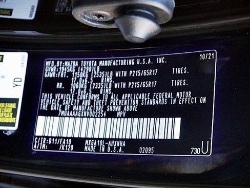 Used 2022 Toyota Corolla Cross L image 32