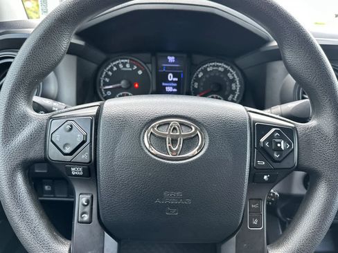 Used 2020 Toyota Tacoma SR image 22