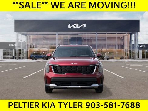 New 2025 Kia Sorento LX image 2