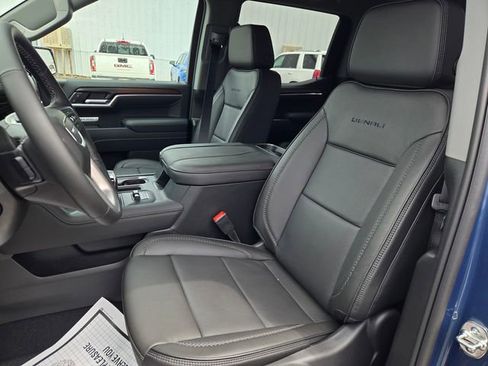 New 2026 GMC Sierra 1500 Denali w/ Denali Reserve Package AWD/4WD image 13