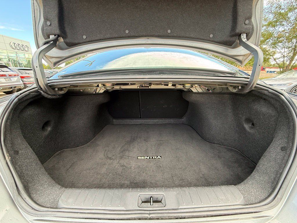 Used 2024 Nissan Sentra SV w/ All-Weather Package FWD image 17
