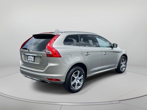 Used 2015 Volvo XC60 T6 Premier Plus AWD/4WD image 3