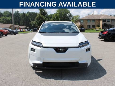 Used 2026 Subaru Solterra w/ Premium Convenience Package AWD/4WD image 3