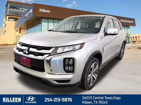 Used 2023 Mitsubishi Outlander Sport SE AWD/4WD image 3