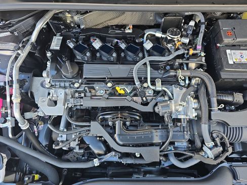 Used 2025 Toyota Corolla SE image 36
