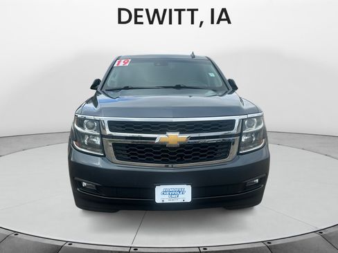 Used 2019 Chevrolet Suburban LT AWD/4WD image 8