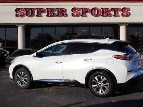 Used 2015 Nissan Murano S image 5